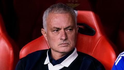 Jose Mourinho in the Fenerbahce dugout