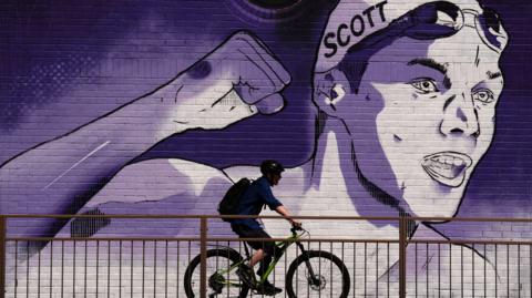 Duncan Scott mural