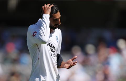 England spinner Shoaib Bashir walks off injured