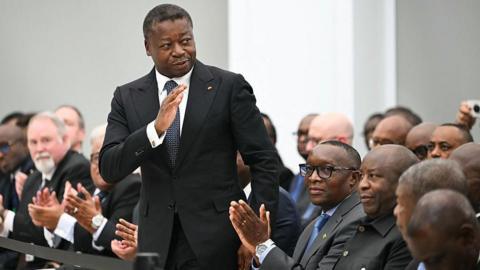 Faure Gnassingbé applauded by other leaders in Washington in December.