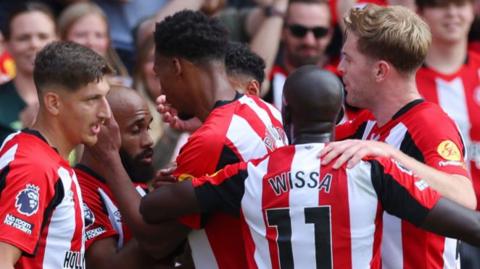 Brentford players celebrate