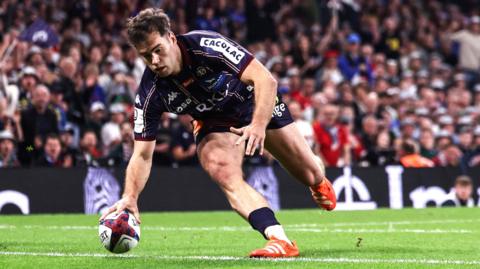 Damian Penaud