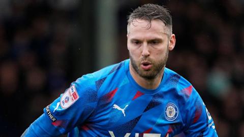 Nick Powell playing for Stockport County