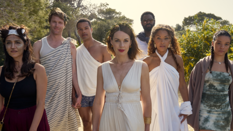 Leila Farzad as Nat, Hugh Skinner as Jacob, Dylan Brady as Will, Jessica Raine as Zoe, Nicholas Pinnock as Solomon, Antonia Thomas as Jess and Maria Almeida as Avery in Two Weeks In August. 