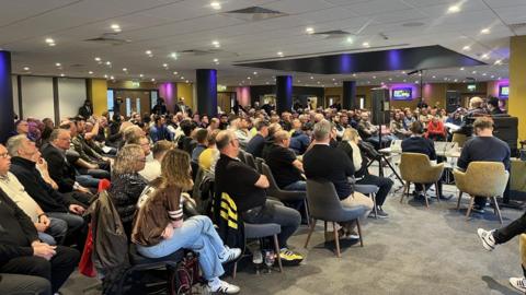 Fans at Molineux 