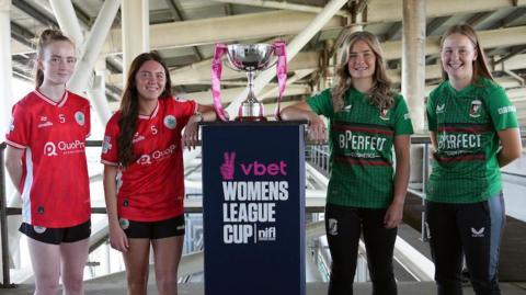 Orleigha McGuinness, Katie Markey, Emily Wilson and Aimee Kerr with the League Cup