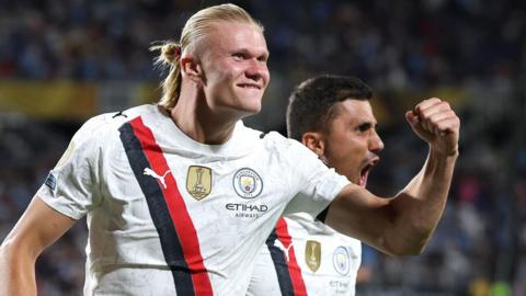 Erling Haaland celebrates