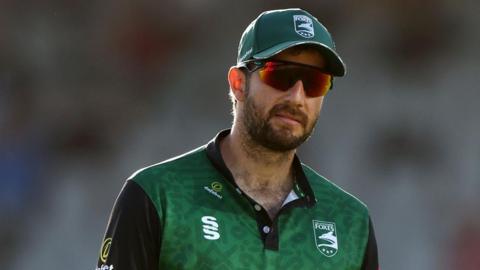 Stephen Eskinazi in action for Leicestershire