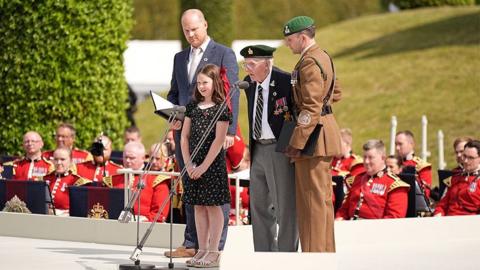 Veteran George Durrant gave a speech, alongside his great-granddaughter Elsbeth during the national Service of Remembrance.