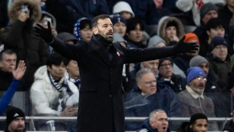 Ruud Van Nistelrooy watches Leicester at Tottenham