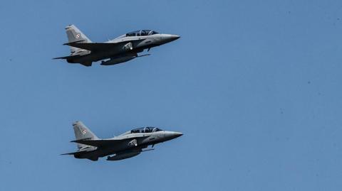 F-16 aircraft during the Polish Army Day Parade on Wislostrada in Warsaw