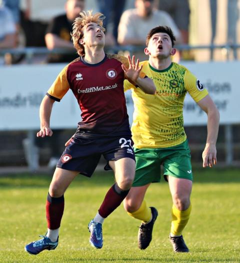 Caernarfon Town v Cardiff Met