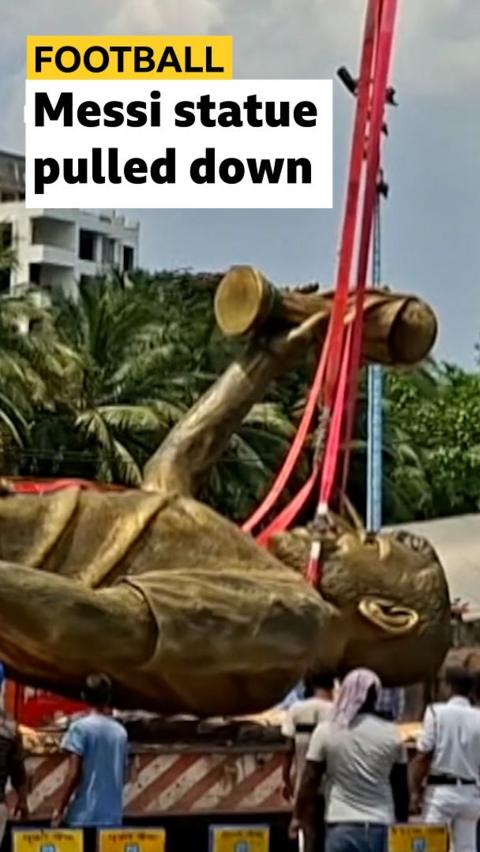 Messi statue being taken down