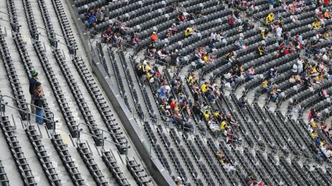 Fans watching Fluminense FC and Borussia Dortmund at the MetLife Stadium