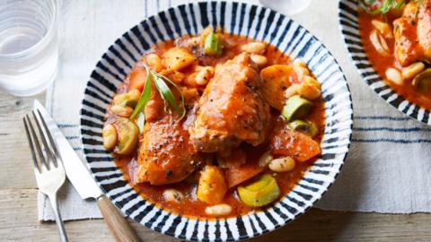 Healthy slow cooker chicken
