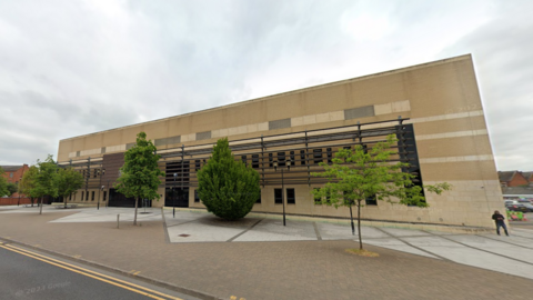 Loughborough Courtroom streetview