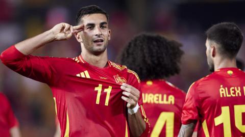 Ferran Torres celebrates soring for Spain against Andorra