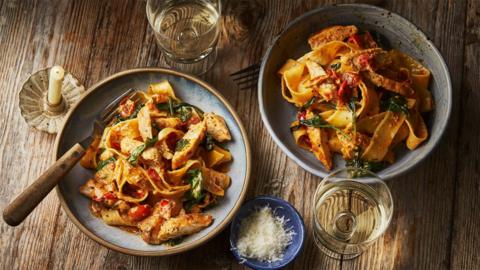 'Marry me' chicken pasta