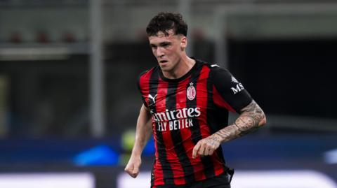 Alex Jimenez playing for AC Milan