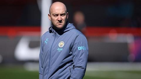 Nick Cushing in Manchester City training