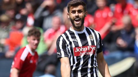 Geraldo Bajrami playing for Notts County