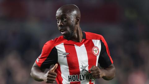 Yoane Wissa playing for Brentford