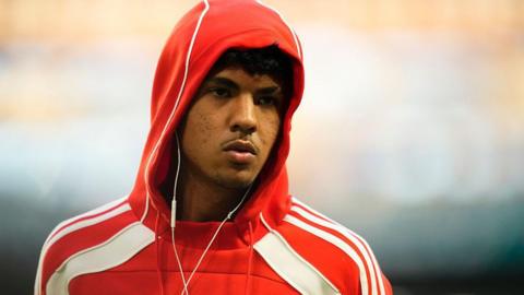 Bayern Munich's Adam Aznou