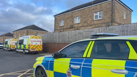 Police cars at Southgate Way in Barrow Hill, Chesterfield