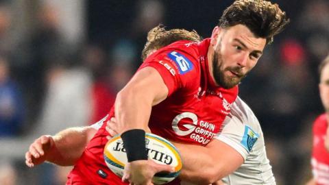 Johnny Williams in action for Scarlets