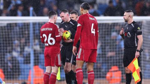 Referee and Premier League players