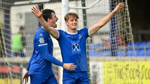 John McGovern celebrates goal