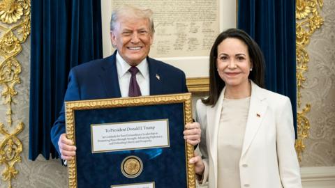 Maria Corina Machado presents Donald Trump with her Nobel Peace Prize medal, Washington, USA 