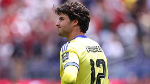 Senne Lammens playing for Belgium