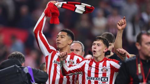 Jobe Bellingham and Chris Rigg celebrate Sunderland's Championship play-off semi-final win against Coventry at the Stadium of Light.