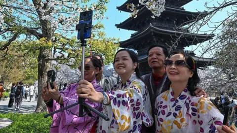 People exploring Japan 