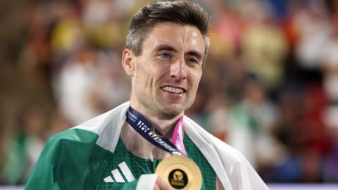 Mark English celebrates