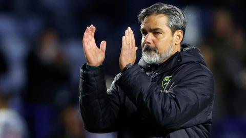 David Wagner applauding fans