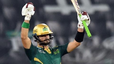 Sahibzada Farhan celebrates