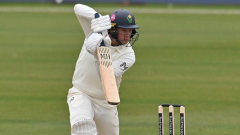 Colin Ingram batting
