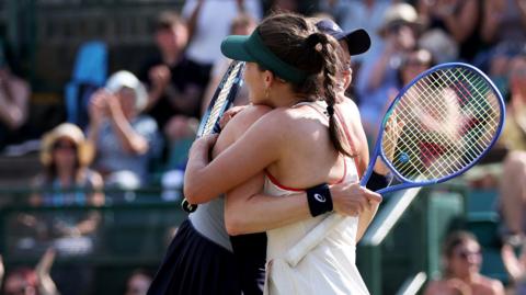  GB's Harriet Dart and Maia Lumsden