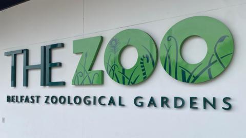 Sign for Belfast Zoological Gardens.