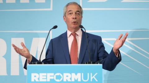 Farage speaks at Reform UK event