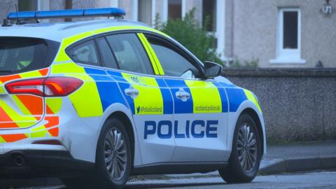 Càr poileas ann an Steòrnabhagh