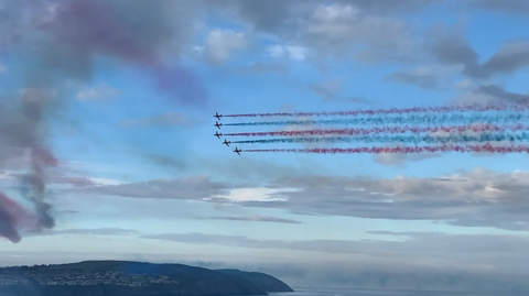 Red Arrows over Douglas Bay