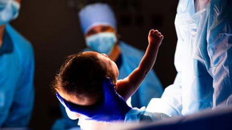 Leanabh air ùr-bhreith