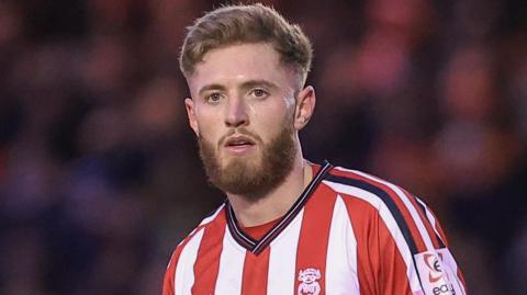 Teddy Bishop playing for Lincoln City