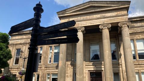 Macclesfield town hall 