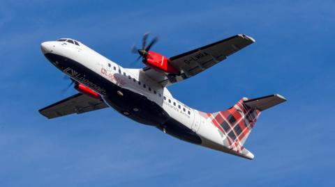 Itealan Loganair san adhar 