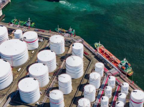 တရုတ်ကနေ မြန်မာကို စက်သုံးဆီသွင်းဖို့ ခြေလှမ်းပြင်