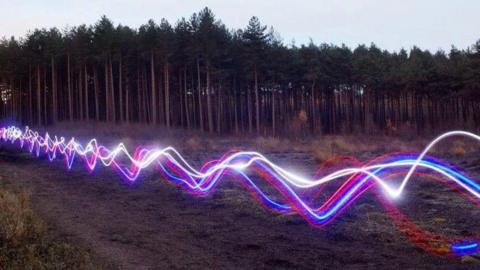 Fibre-optic graphic